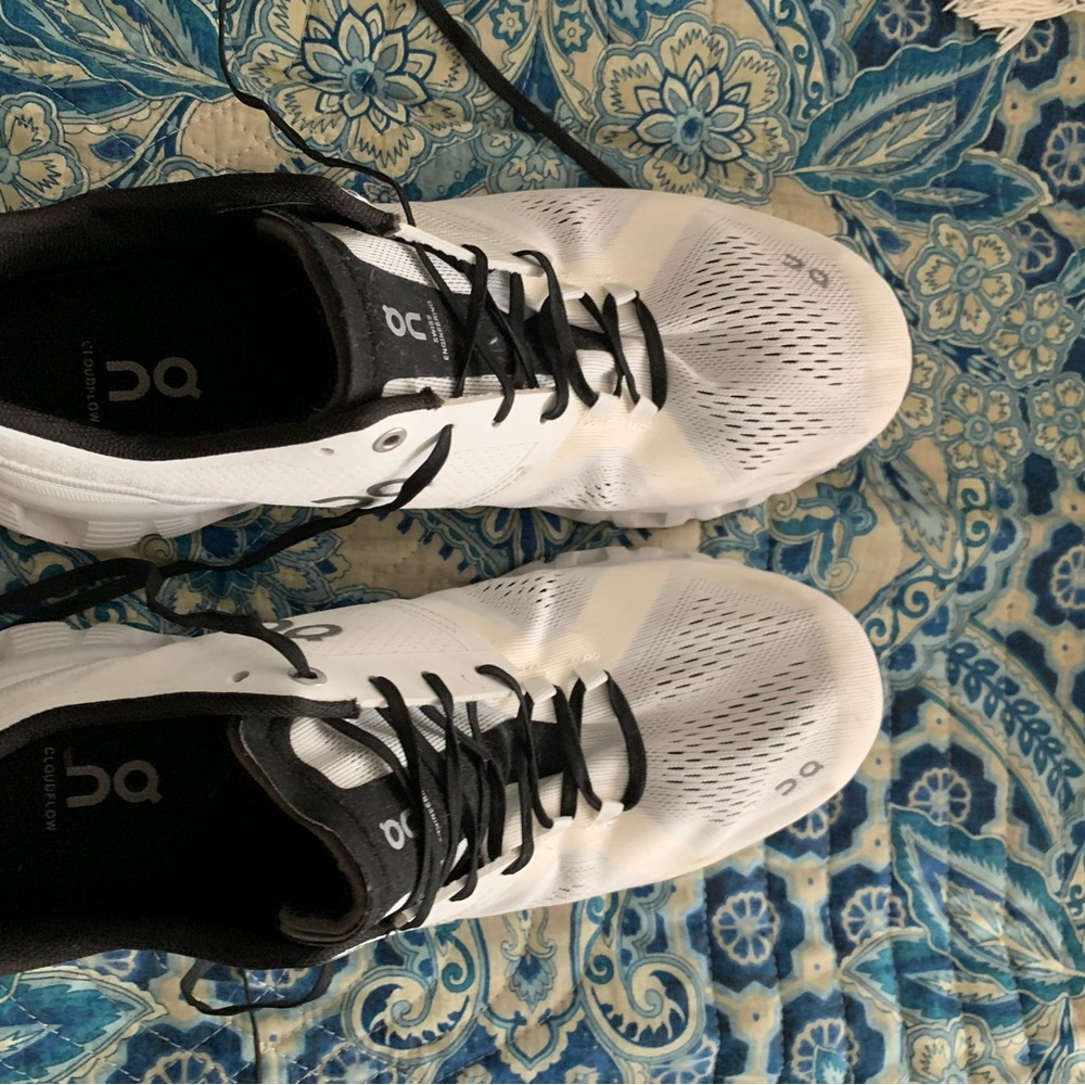 On Running Men's Black and White Athletic Shoes
